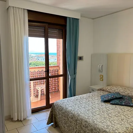 Ariston Hotel