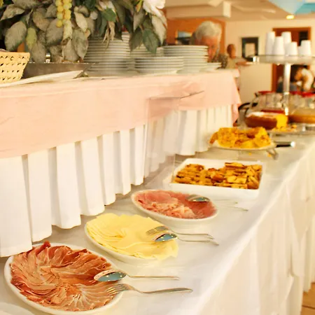 Ariston Hotel
